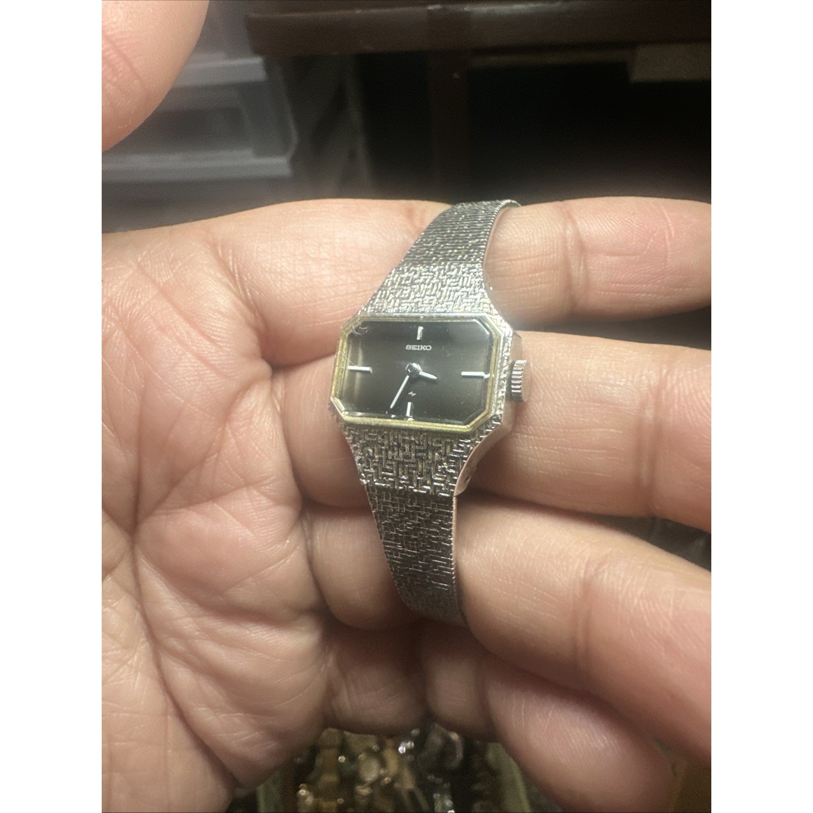 1970s Works Vtg Seiko Manual Wind Ladies Watch SilverBlack 21mm Fit 625in Run 1970s Works Vtg Seiko Manual Wind Ladies Watch SilverBlack 21mm Fit 625in Run